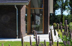 Exterior detail - Stunning home in IJhorst with WiFi (IJhorst)