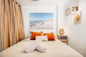 3 bedrooms, iron/ironing board, free WiFi - House Between Countryside and Sea (Baguer-Pican)