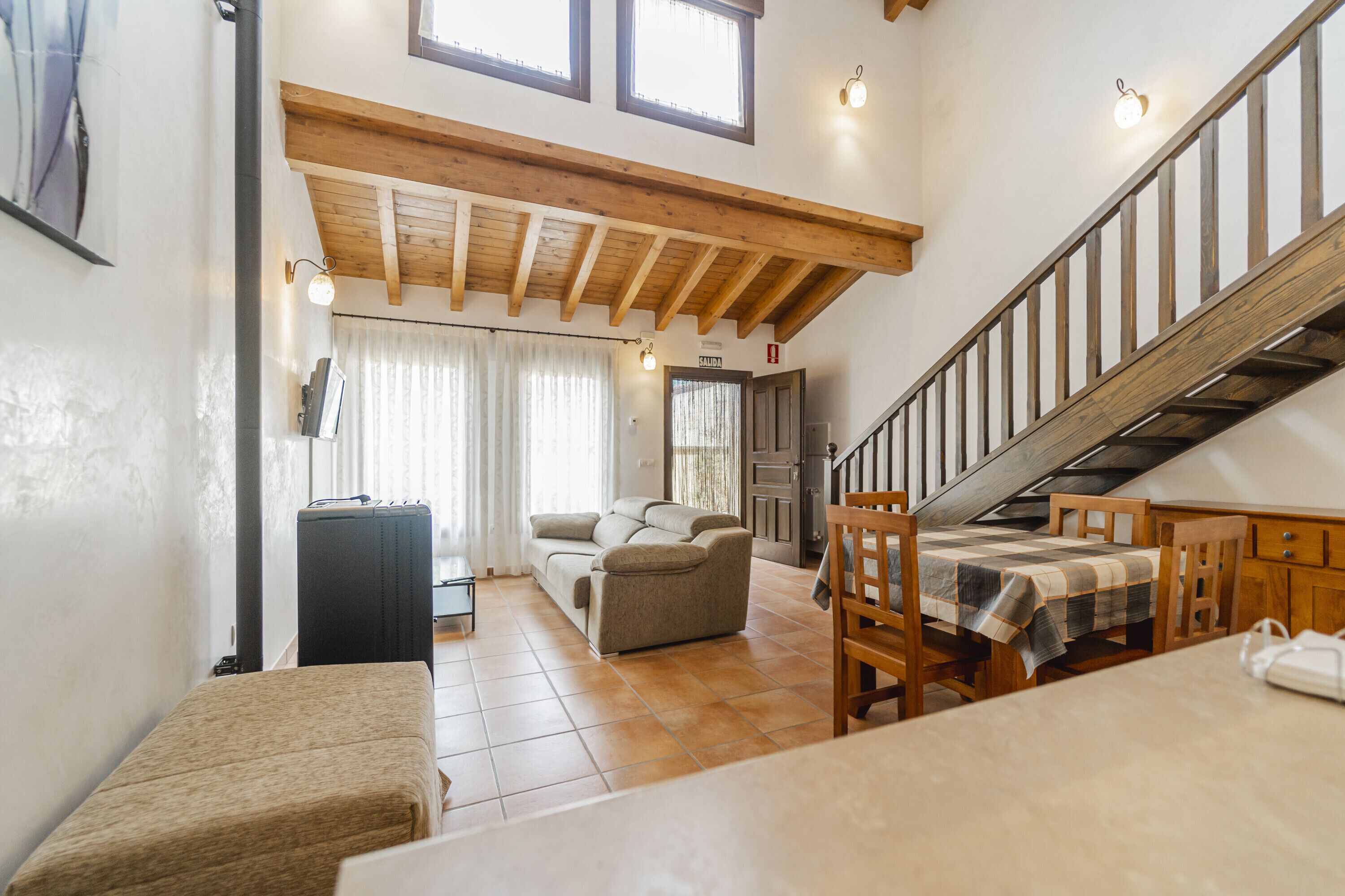 Télévision, cheminée