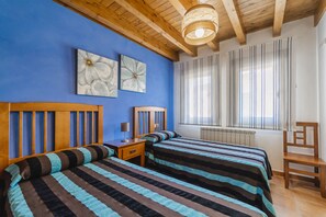 2 makuuhuonetta, Wi-Fi, vuodevaatteet