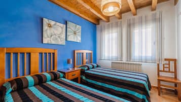 2 bedrooms, WiFi, bed sheets