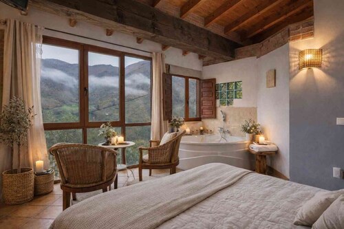 Country House 'El Carbayu, Hot Tub & Mountain Views' with Terrace and Wi-Fi