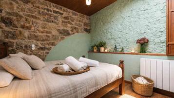 2 chambres, fer et planche Ă repasser, Wi-Fi gratuit, draps fournis