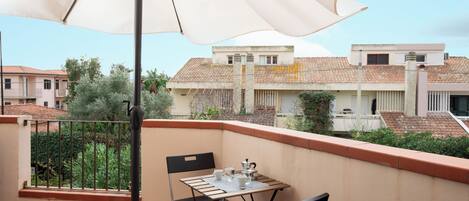 Huoneisto | Terassi/patio