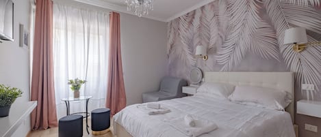 3 bedrooms, WiFi, bed sheets