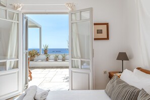 1 habitación, escritorio, tabla de planchar con plancha y wifi gratis 