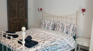 3 bedrooms, Internet - Perfect for discovering Westport, Mayo & Connemara (Westport)