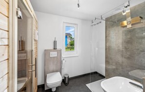 Shower - Lovely home in Süssau/Ostsee with sauna (Süssau/Ostsee)