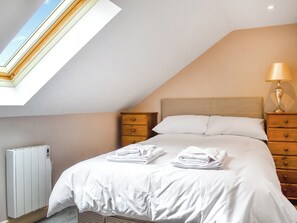 3 makuuhuonetta, ilmainen Wi-Fi, vuodevaatteet