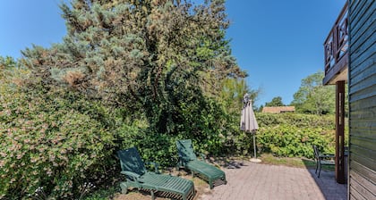 Villa De RĂȘve Dans Un Parc Magique