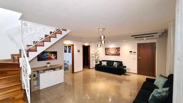 TV, stereo