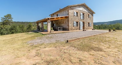 Holiday Home 'Cal Sicull' with Mountain View, Private Pool and Wi-Fi