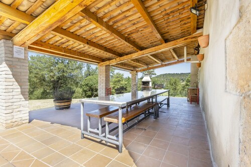 Holiday Home 'Cal Sicull' with Mountain View, Private Pool and Wi-Fi