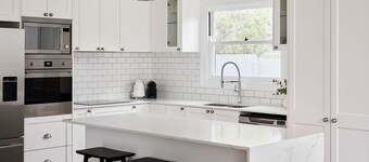 Austin Cottage - Pet friendly holiday house in Newcastle