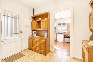 Interior - Apartment 'Cal Viudet Nou' with Mountain View, Private Pool and Wi-Fi (Casserres)