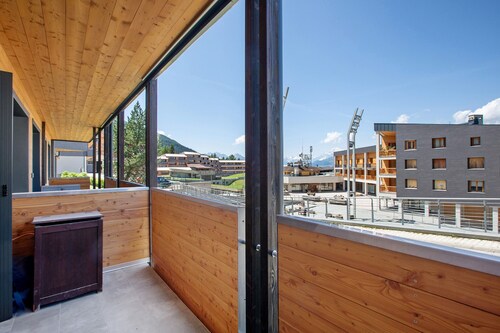 Studio Apartment 'Sweet Home - Pila Apartments' with Mountain View and Private Terrace