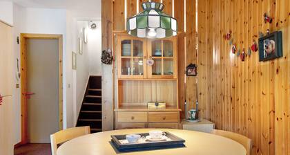 Apartment 'Casa Franco - Pila Appartamenti' with Mountain View, Private Terrace and Wi-Fi