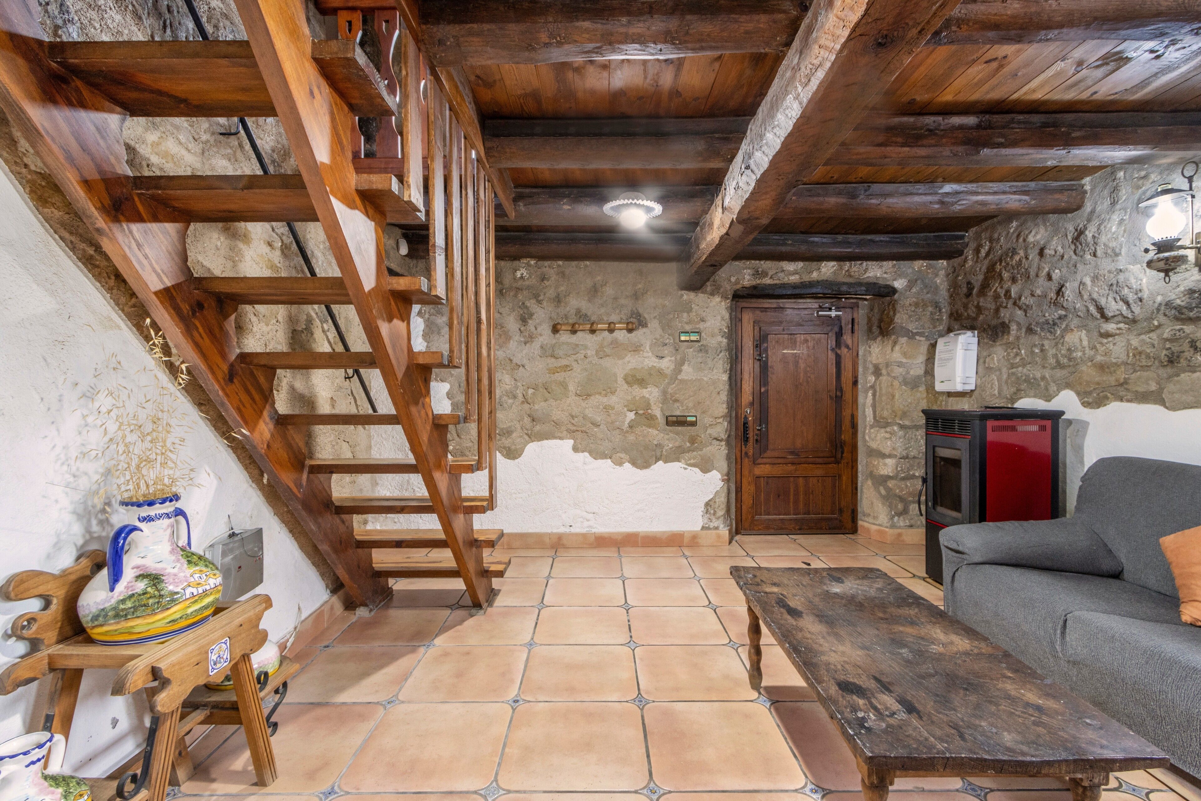 Televisión, chimenea