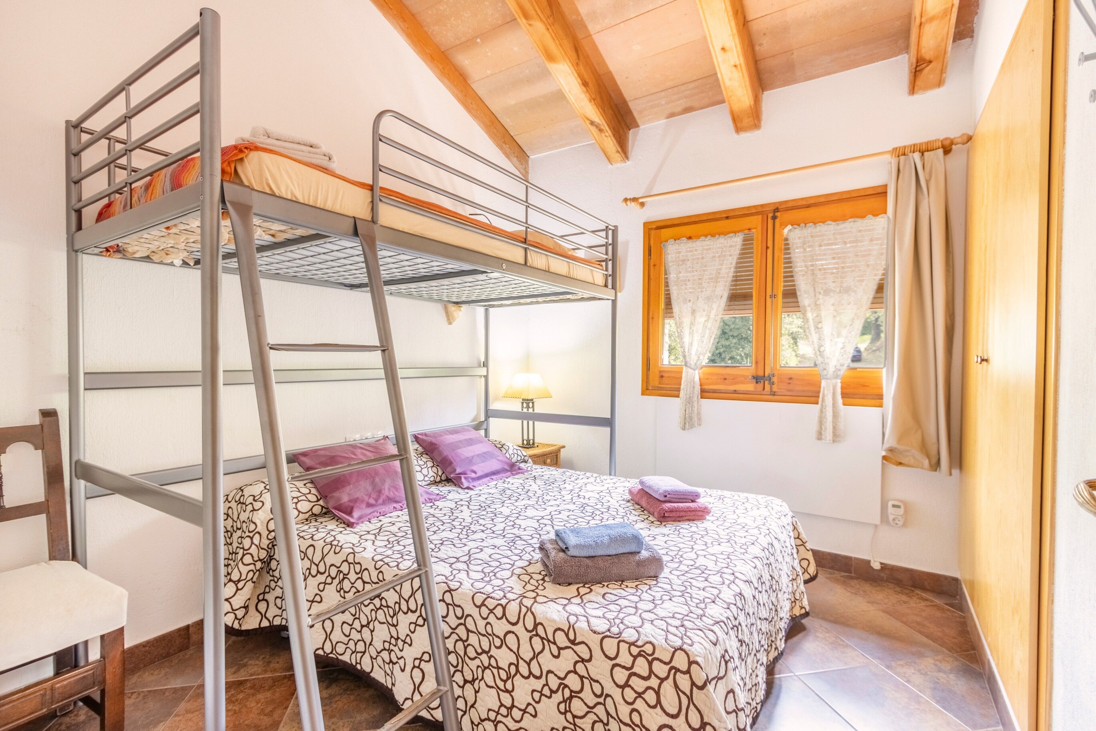 3 habitaciones, wifi gratis y ropa de cama 