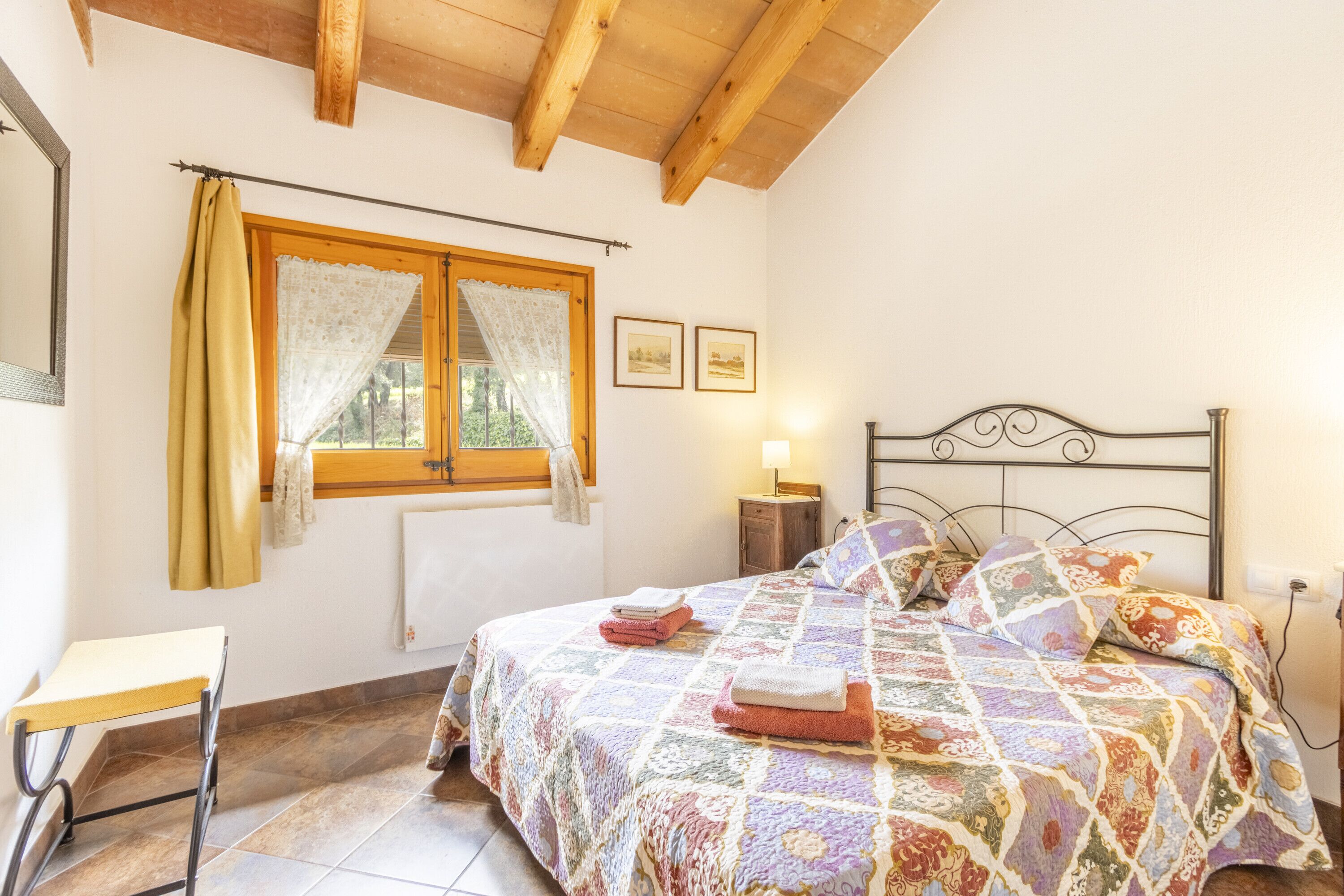 3 dormitorios, wifi gratis, ropa de cama