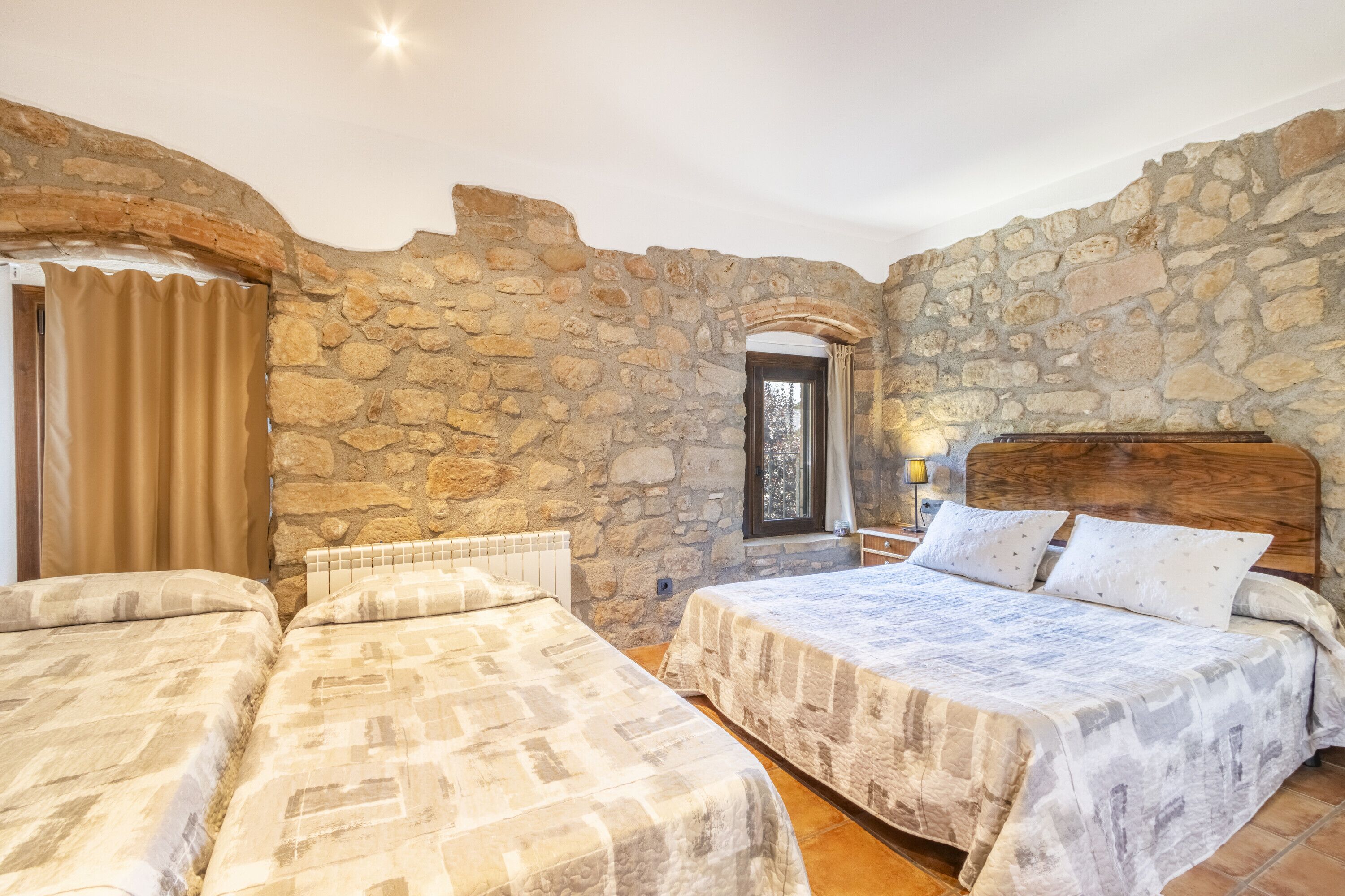 7 slaapkamers, een strijkplank/strijkijzer, gratis wifi, beddengoed