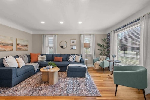 Parma Heights Family Retreat with Hot Tub