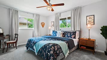 4 bedrooms, desk, iron/ironing board, free WiFi