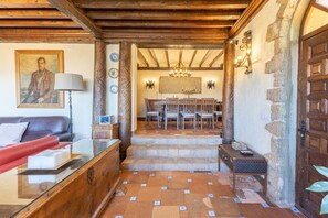 TV, fireplace, DVD player, stereo