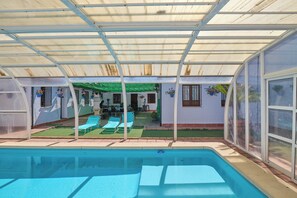 Uklassifisert bilde, 4 av 36, knapp