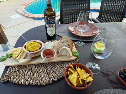 Villa 'Casa D’ Avó Lita' with Private Pool, Private Terrace and Wi-Fi