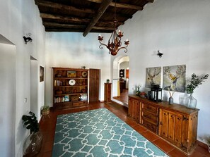 Interior - Villa 'Casa D’ Avó Lita' with Private Pool, Private Terrace and Wi-Fi (Falcoeiras)