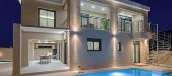 Country House 'Villa Zografia' with Sea View, Wi-Fi and Air Conditioning