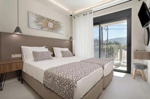 3 slaapkamers, een strijkplank/strijkijzer, gratis wifi, beddengoed