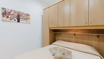 1 Schlafzimmer, Bügeleisen/Bügelbrett, kostenloses WLAN, Bettwäsche