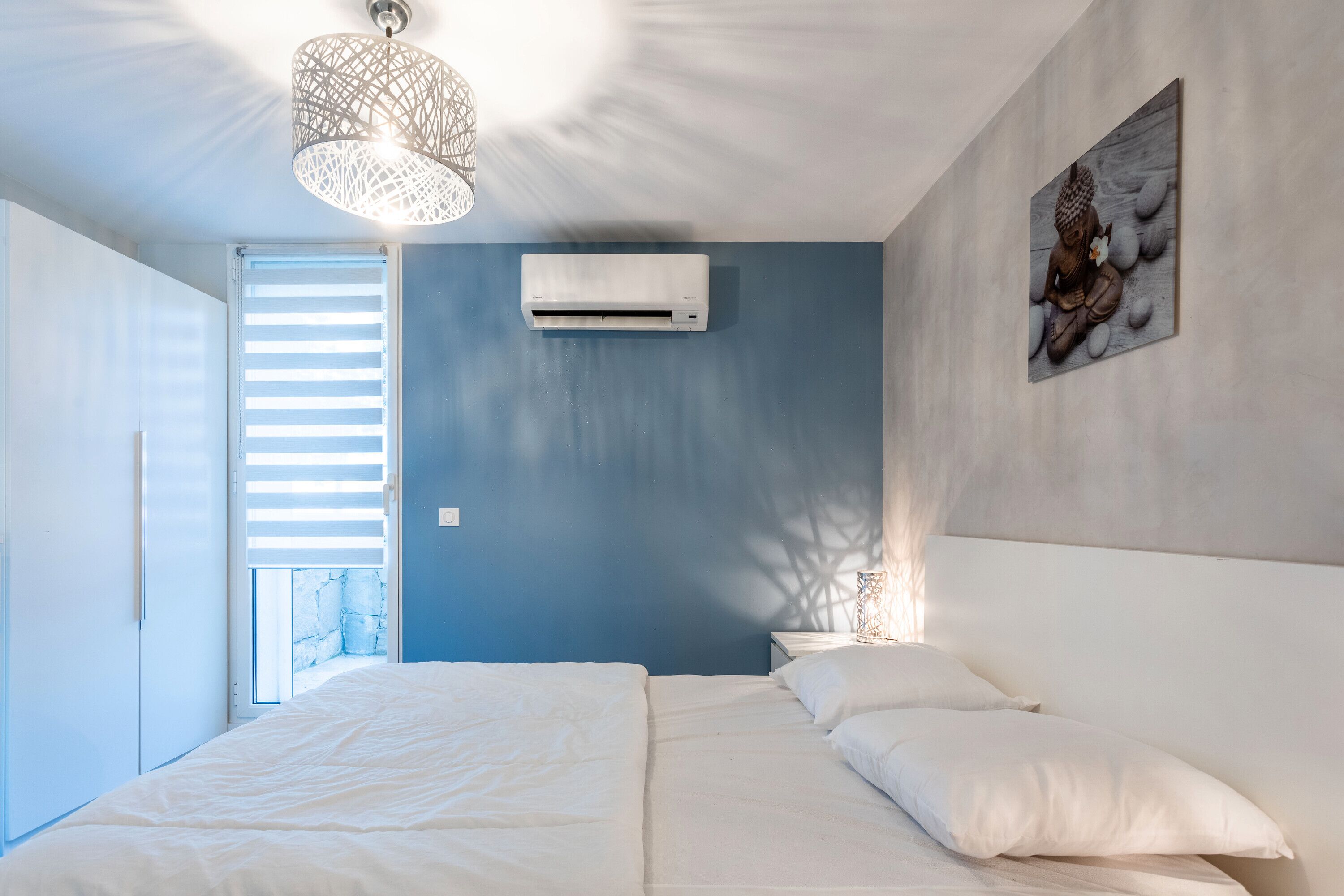 1 chambre, fer et planche à repasser, Wi-Fi gratuit, draps fournis