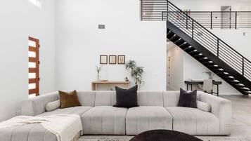 Televisión y oficina