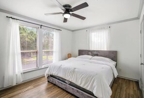2 bedrooms