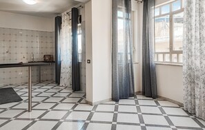 Interior - Lovely apartment in Casteldaccia (Casteldaccia)