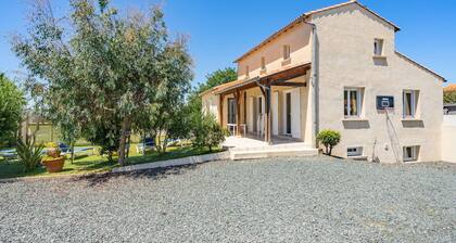 Villa 'Cap Mer 17' avec piscine privée, terrasse privée et Wi-Fi