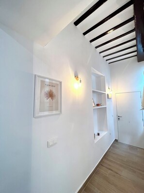 Interior - Tía Norica. Junto Calle Ancha y Plaza Abastos (Cádiz)