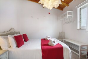 2 camere, ferro/asse da stiro, Wi-Fi gratuito, lenzuola