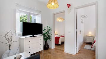 2 多间卧室、熨斗/熨衣板、免费 WiFi、床单