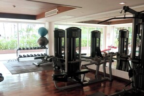 Apartment, 1 Bedroom, Accessible, Balcony | Fitness facility