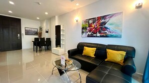 Apartment, 1 Bedroom, Accessible, Balcony | Interior