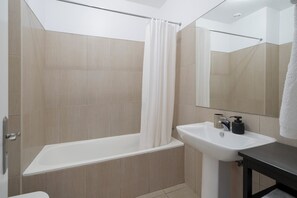 Hair dryer, towels