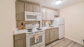 Microwave, oven, stovetop