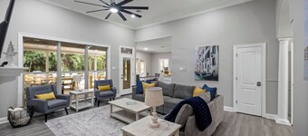 Ponchatoula - Robert Oasis with Pool & Game Room