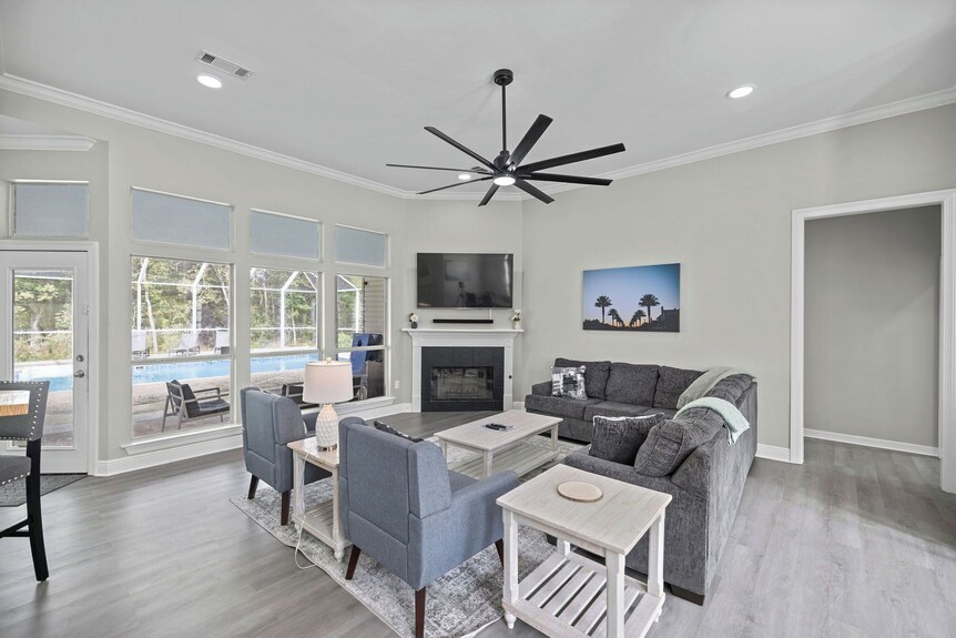 Family-friendly With Game Room & Screened-in Pool - Hammond, LA