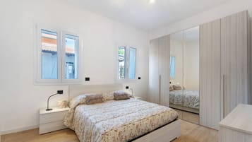 2 chambres, fer et planche Ă repasser, Wi-Fi gratuit, draps fournis