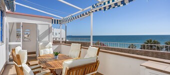 Apartment 'La Terracita De Candi El Puerto' with Sea View, Wi-Fi and Air Conditioning
